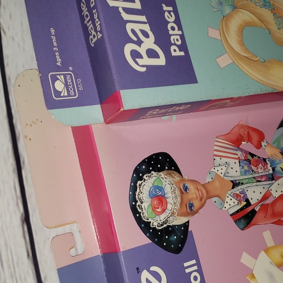⭐Vintage 2 Barbie Paper Doll Toys - Picture 2 of 4